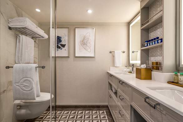 Oceania Cruises A-Class Penthouse Suite 0.jpg